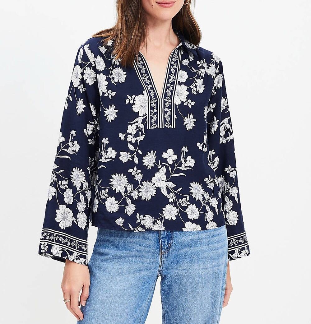New LOFT Women's Size M Blue Floral Easy Print Split Neck Blouse Lyocell